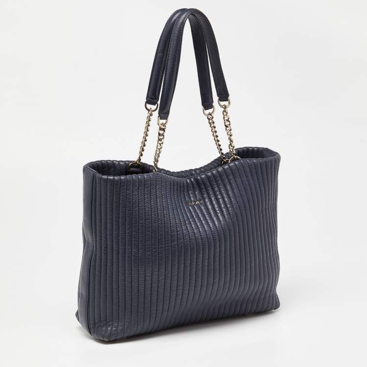 Pre Owned DKNY Blue Quilted Leather Chain Tote