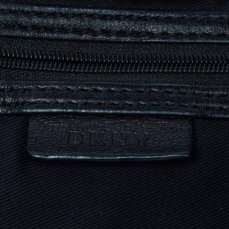 Pre Owned DKNY Blue Quilted Leather Chain Tote
