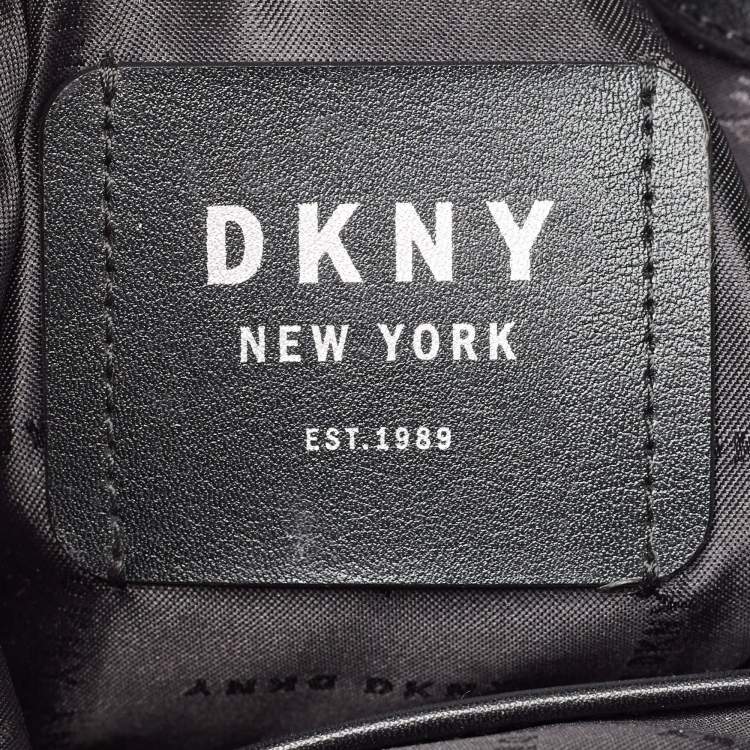 Pre Owned DKNY Black Leather Medium York Winnie Bucket Bag