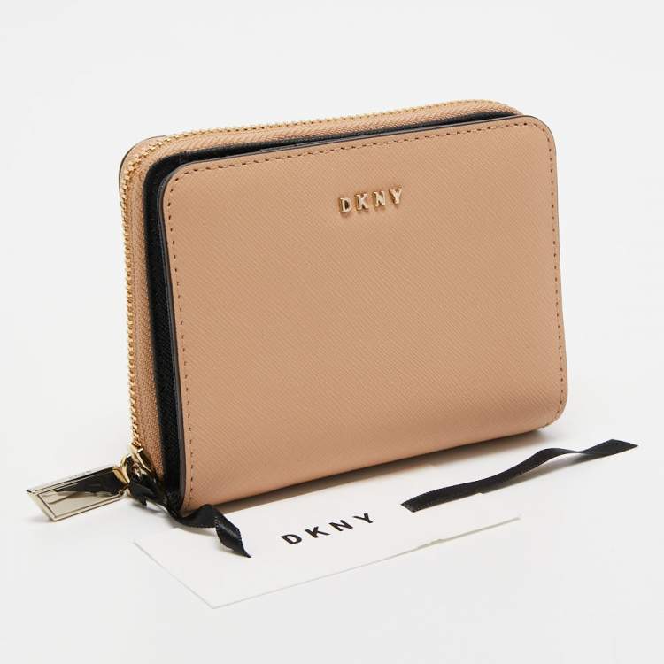 Pre Owned DKNY Beige Saffiano Leather Zip Around Compact Wallet