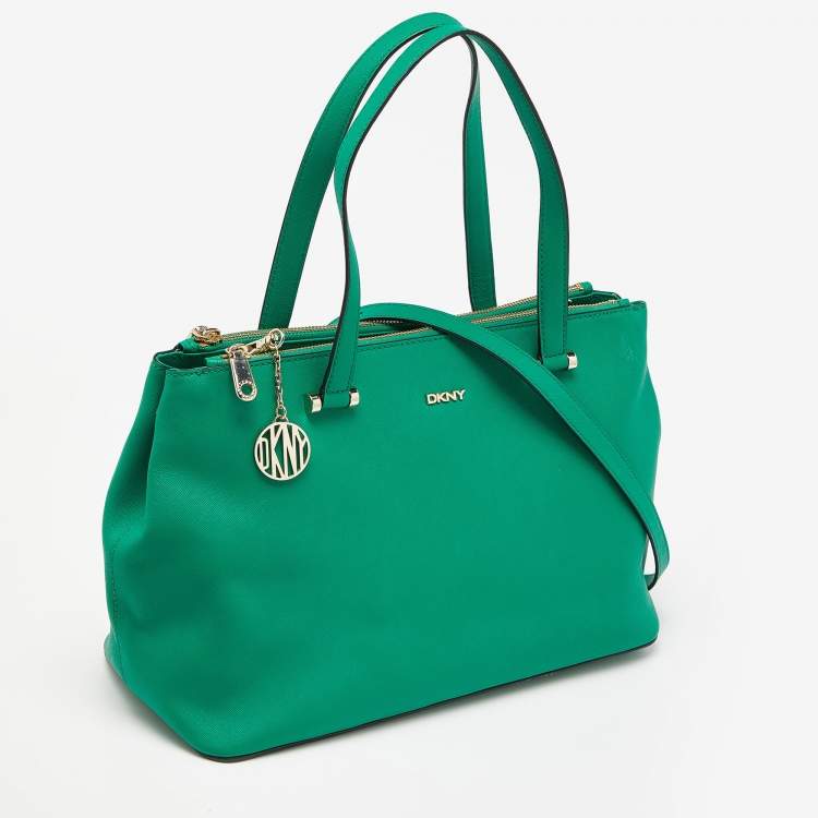 Pre Owned DKNY Green Leather Bryant Park Double Zip Tote