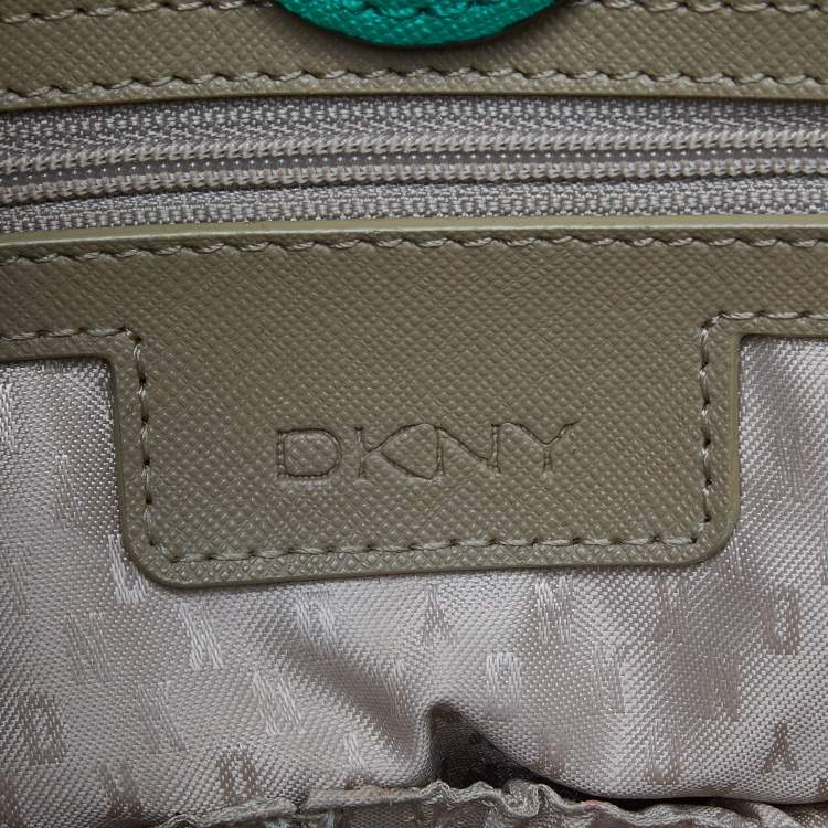 Pre Owned DKNY Green Leather Bryant Park Double Zip Tote