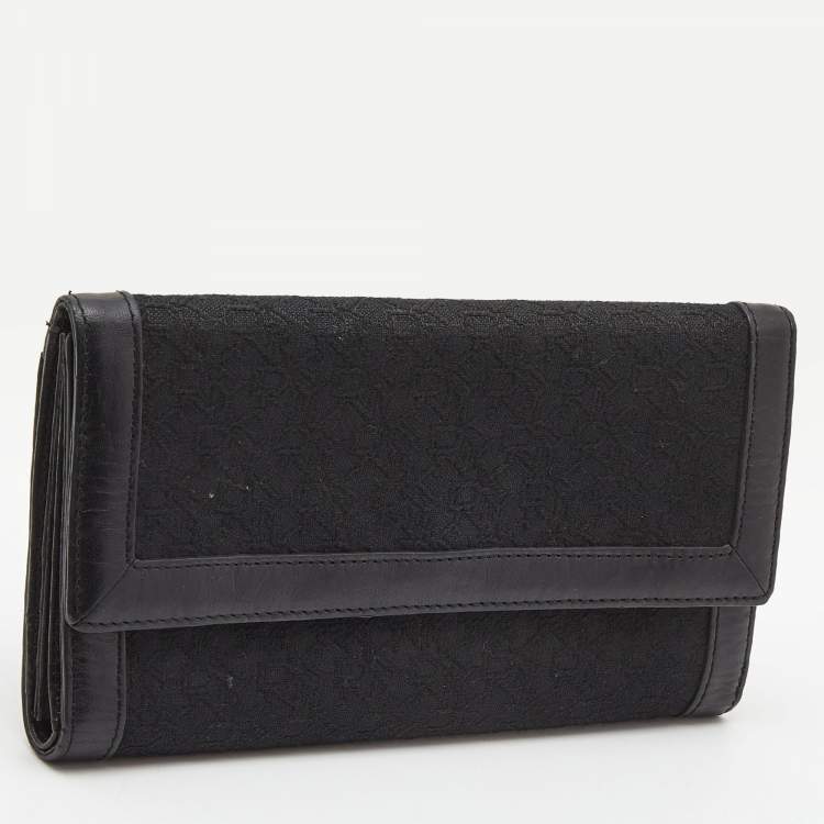 Pre Owned DKNY Black Signature Canvas and Leather Continental Wallet