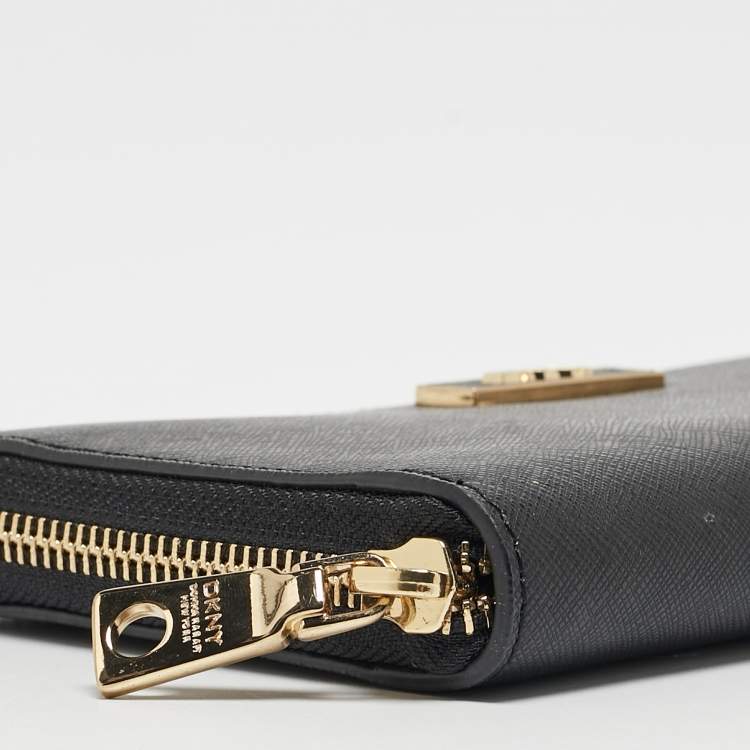 Pre Owned DKNY Black Leather Bryant Park Zip Around Continental Wallet