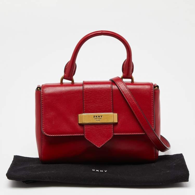 Pre Owned Dkny Red Leather Metal Logo Flap Top Handle Bag