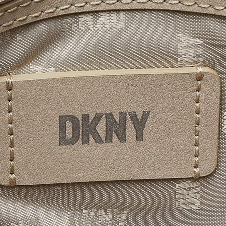 Pre Owned DKNY Beige Croc Embossed Leather Logo Flap Chain Shoulder Bag
