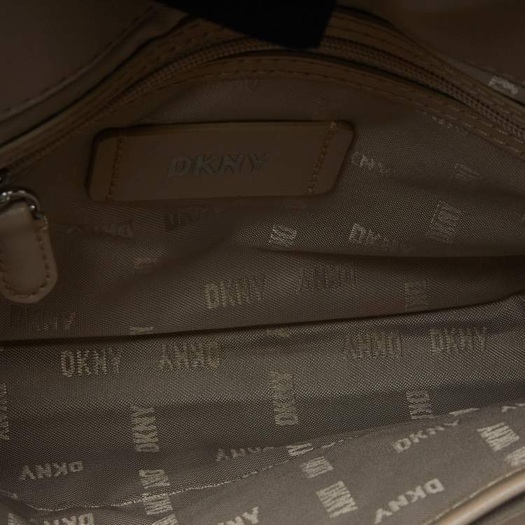 Pre Owned DKNY Beige Croc Embossed Leather Logo Flap Chain Shoulder Bag