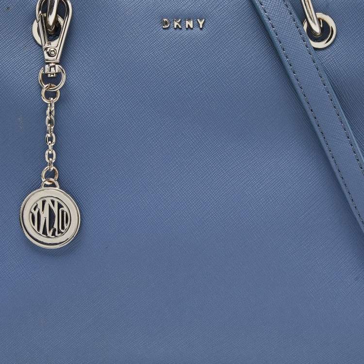 Pre Owned DKNY Blue Leather Julius MD Zip Tote