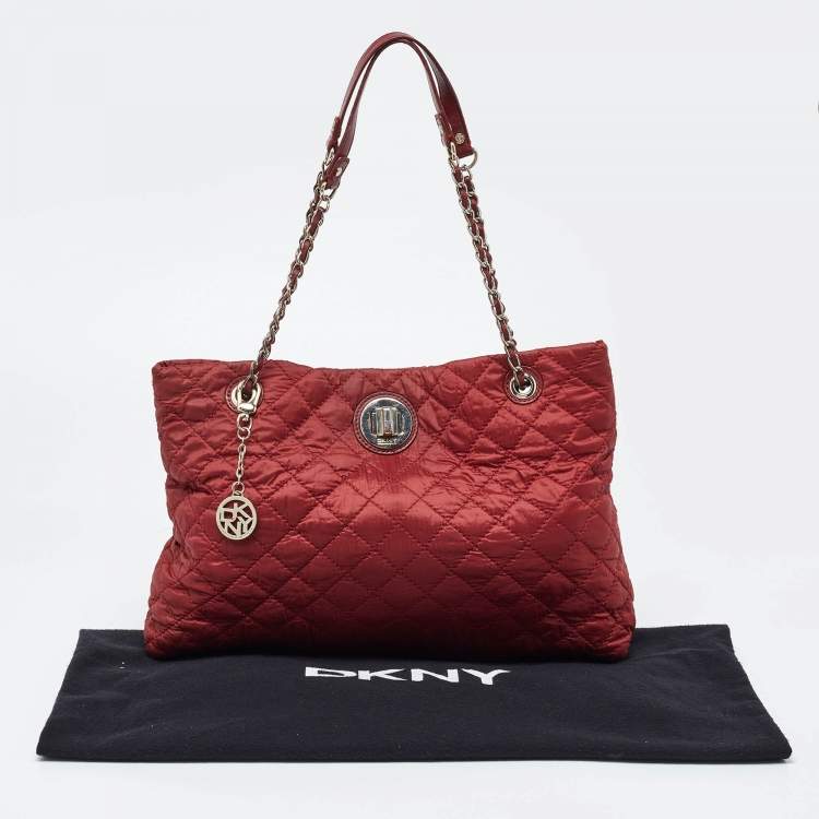 Pre Owned DKNY Red Quilted Nylon and Leather Logo Chain Tote