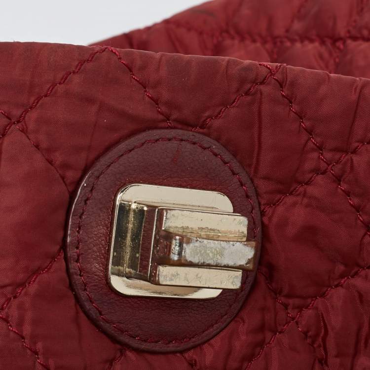 Pre Owned DKNY Red Quilted Nylon and Leather Logo Chain Tote