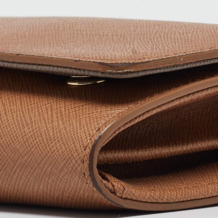 Pre Owned DKNY Brown Saffiano Leather Flap Wallet on Chain