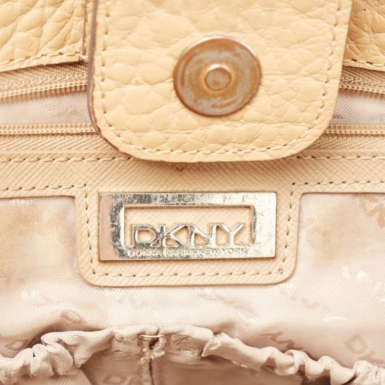 Pre Owned DKNY Beige Leather Logo Charm Shoulder Bag