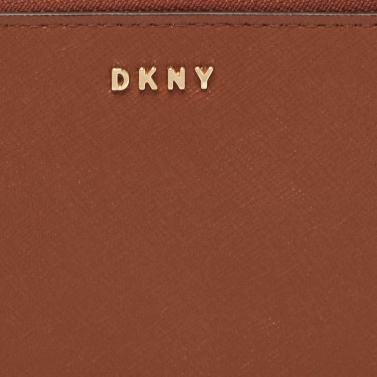 Pre Owned DKNY Brown Leather Wristlet Wallet