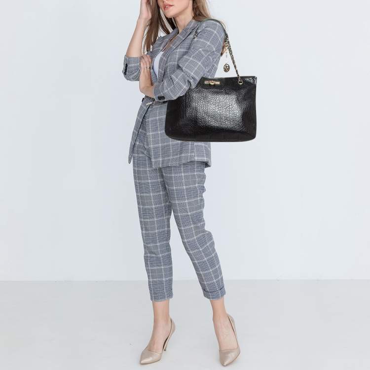 Pre Owned DKNY Black Leather Charm Chain Tote
