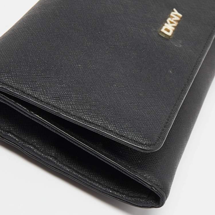 Pre Owned DKNY Black Saffiano Leather Flap Wallet on Chain