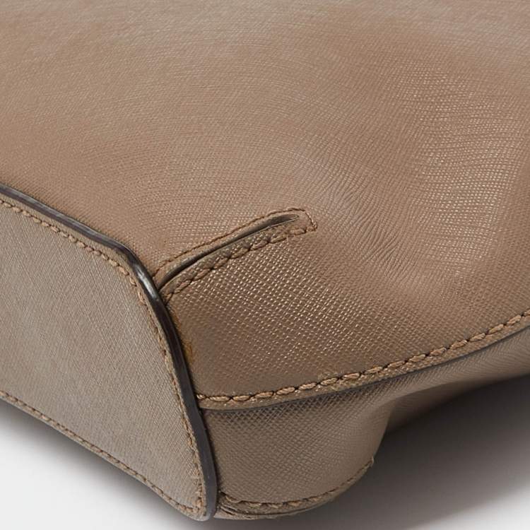 Pre Owned DKNY Beige Leather Bryant Dome Crossbody Bag