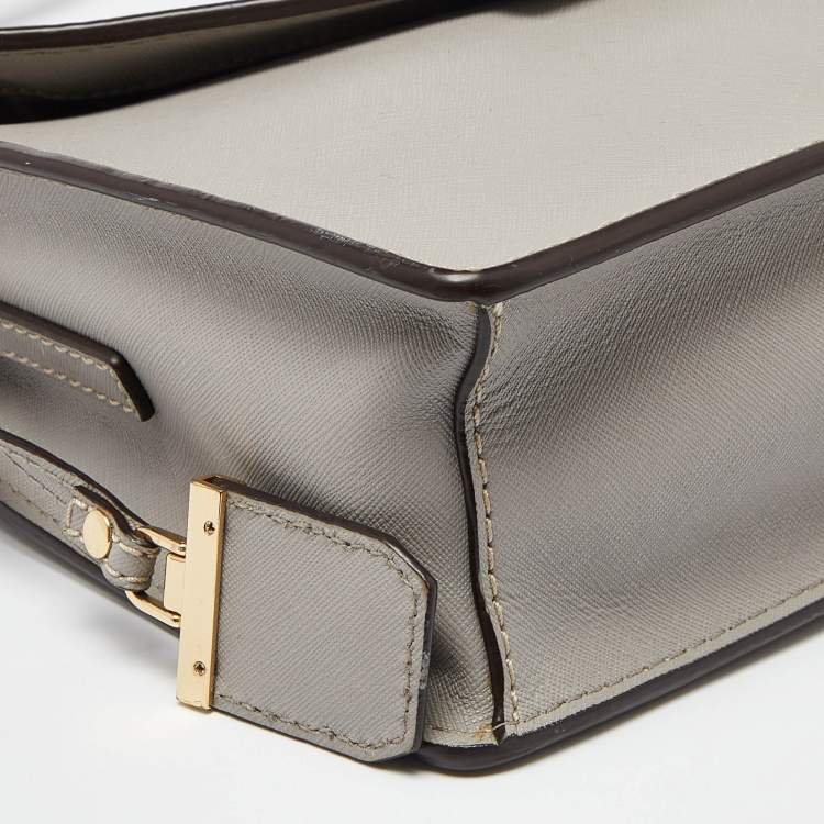 Pre Owned DKNY Grey Leather Flap Crossbody Bag