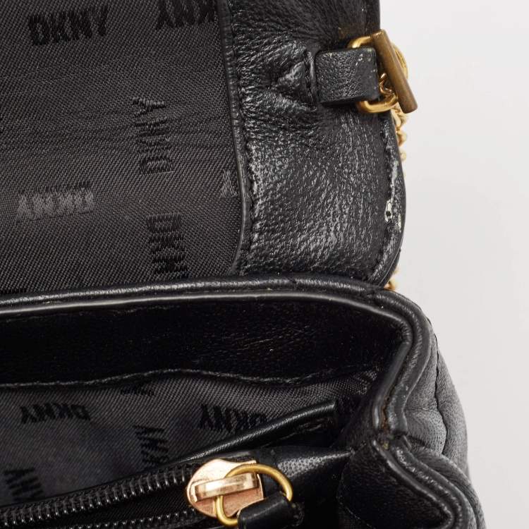 Pre Owned Dkny Black Quilted Leather Willow Chain Clutch