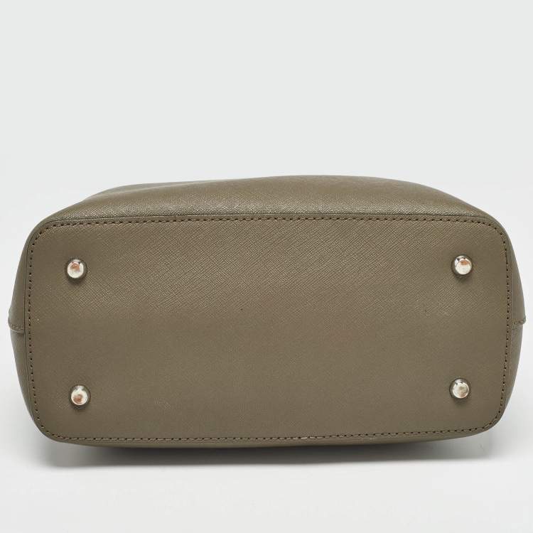 Pre Owned DKNY Beige Leather Bryant Bucket Bag