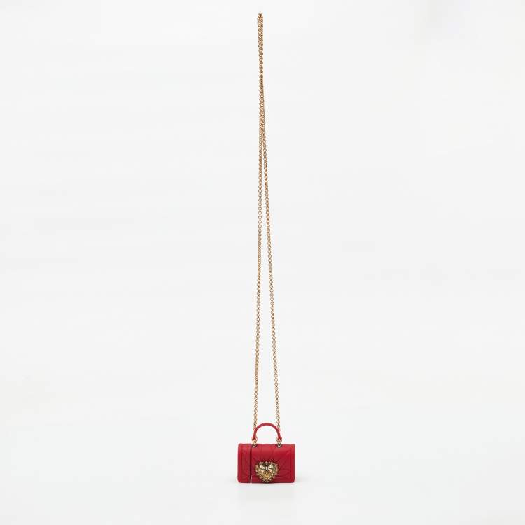 Pre Owned Dolce & Gabbana Red Silicone Devotion Heart AirPods Case