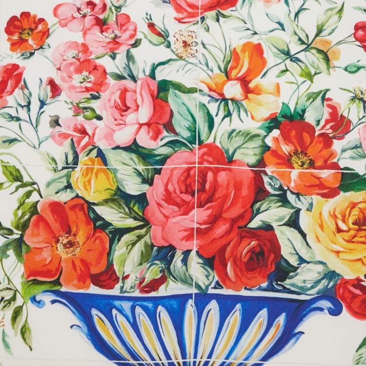 Pre Owned Dolce & Gabbana Multicolor Floral Print Silk Square Scarf 