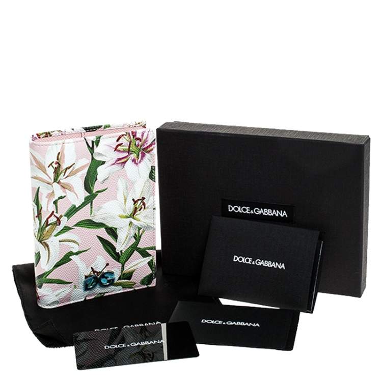 Pre Owned Dolce & Gabbana Multicolor Flower Print Leather Passport Holder