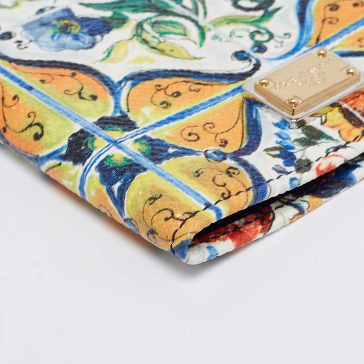 Pre Owned Dolce & Gabbana Multicolor Flower Print Leather Passport Holder