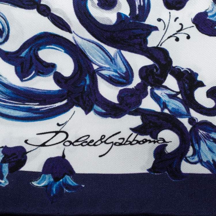 Pre Owned Dolce & Gabbana Blue Majolica Print Silk Square Scarf