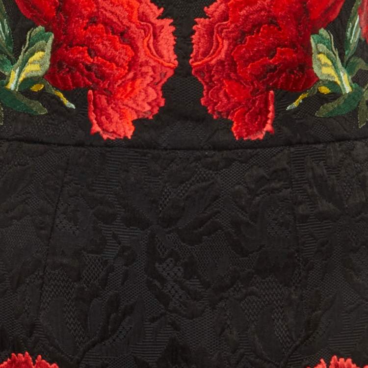 مملوكة مسبقًا Dolce & Gabbana Black Floral Embroidered Cotton Blend Short Skirt S