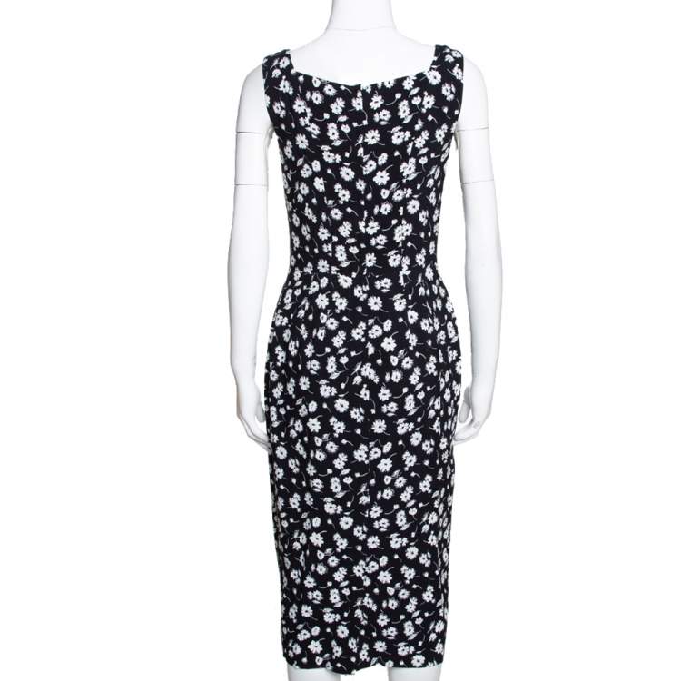 Pre Owned Dolce & Gabbana Monochrome Floral Printed Crepe Sleeveless Sheath Dress M 