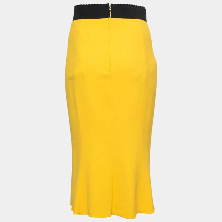 مملوكة مسبقًا Dolce & Gabbana Yellow Crepe Knee Length Skirt S