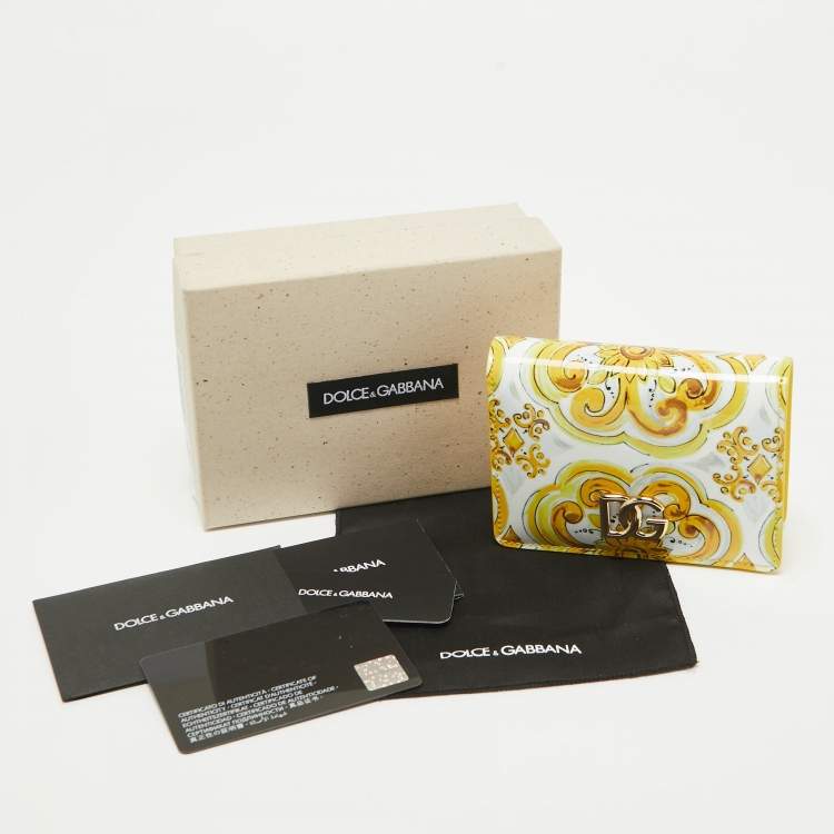 Pre Owned Dolce & Gabbana Yellow Majolica Print Patent and Leather Flap Card Case