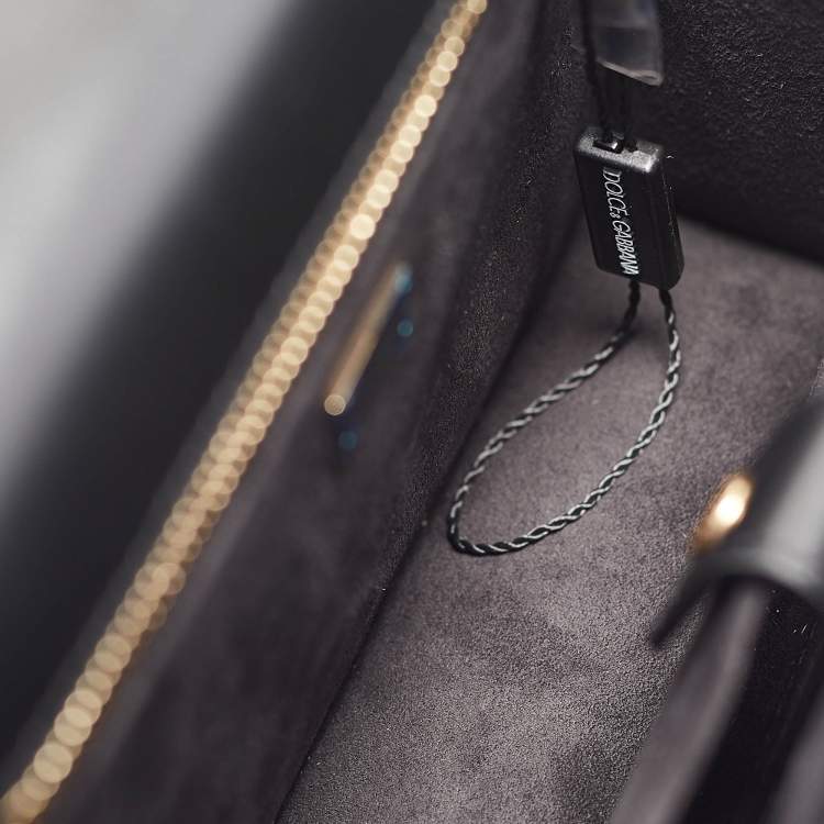 Pre Owned Dolce & Gabbana Black Leather DG Logo Crossbody Bag