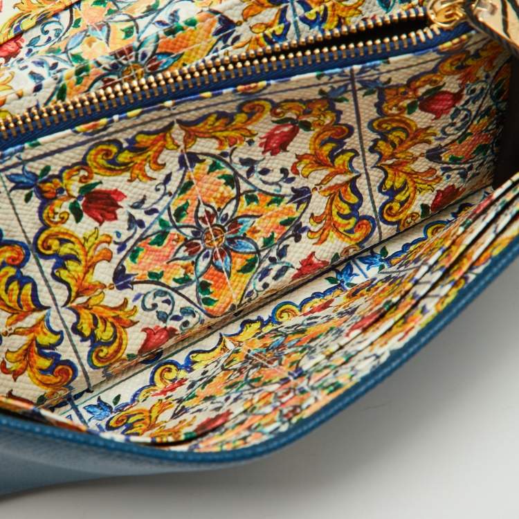 Pre Owned Dolce & Gabbana Blue Leather Flap Continental Wallet