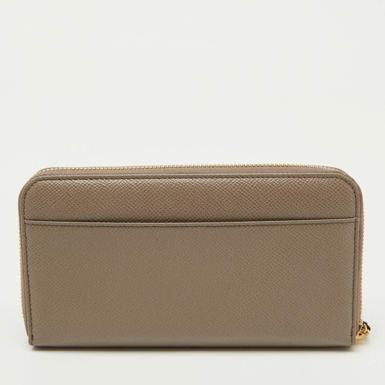 Pre Owned Dolce & Gabbana Taupe Leather Zip Around Wallet