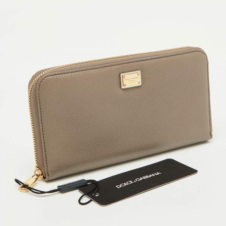 Pre Owned Dolce & Gabbana Taupe Leather Zip Around Wallet