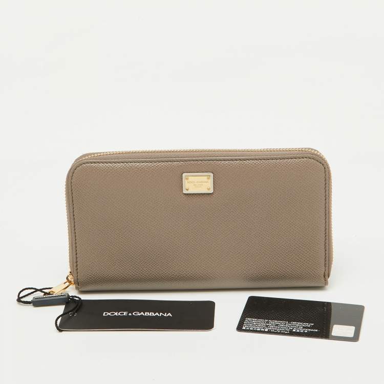 Pre Owned Dolce & Gabbana Taupe Leather Zip Around Wallet