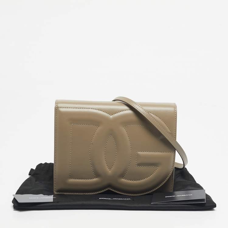 Pre Owned Dolce & Gabbana Beige Leather DG Logo Flap Bag
