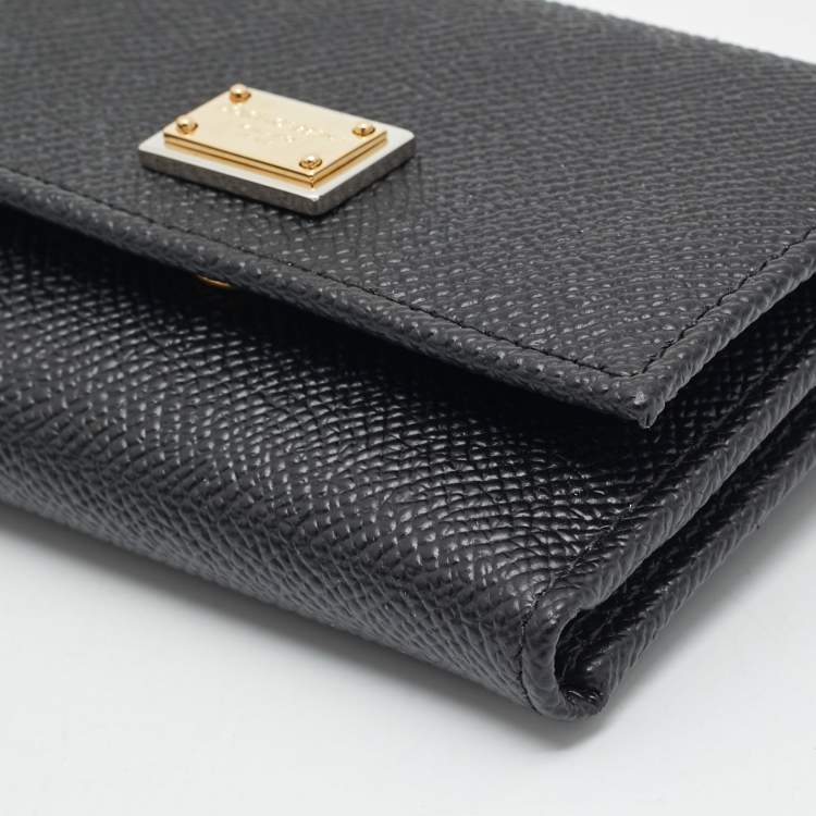 Pre Owned Dolce & Gabbana Logo Plaque Black Leather Trifold Wallet