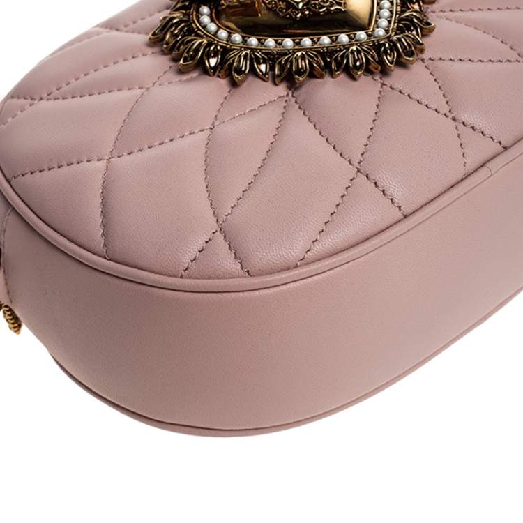 مملوكة مسبقًا Dolce & Gabbana Blush Pink Matelasse Leather Devotion Camera Crossbody Bag
