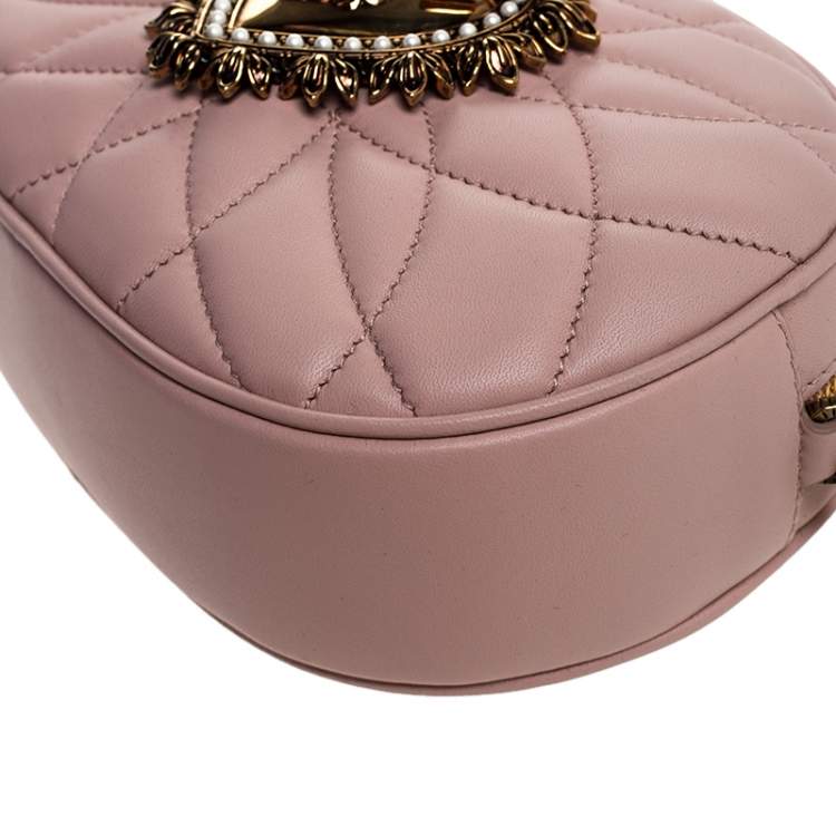 مملوكة مسبقًا Dolce & Gabbana Blush Pink Matelasse Leather Devotion Camera Crossbody Bag