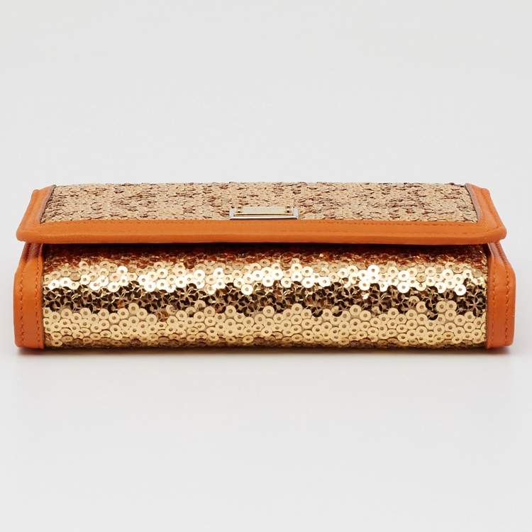 Pre Owned Dolce & Gabbana Metallic Sequins and Leather Miss Sicily Von Smartphone Bag
