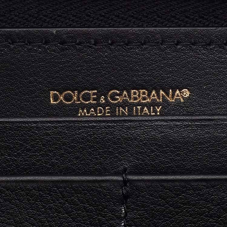 Pre Owned Dolce & Gabbana Black Python Zip Around Wallet