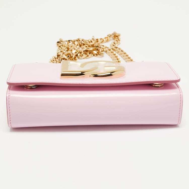 Pre Owned Dolce & Gabbana Light Pink Patent Leather DG Logo Chain Shoulder Bag