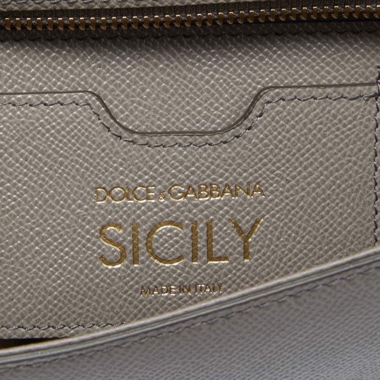 مملوكة مسبقًا Dolce & Gabbana Taupe Leather Medium Miss Sicily Top Handle Bag