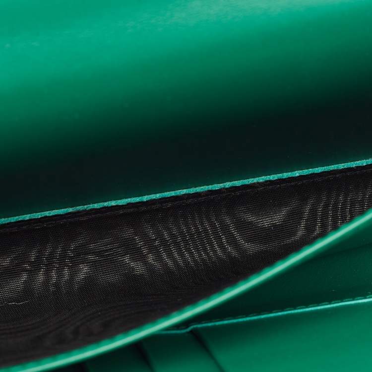 Pre Owned Dolce & Gabbana Green Leather Miss Sicily Wallet on Chain