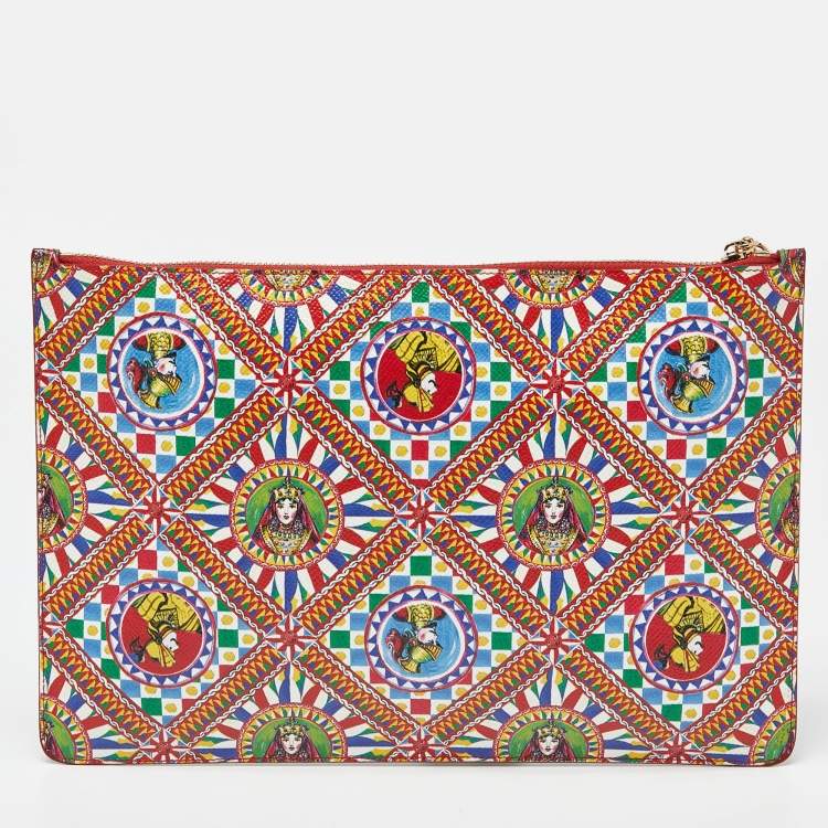 مملوكة مسبقًا Dolce & Gabbana Multicolor Carretto and Queen Print Leather Wristlet Pouch 