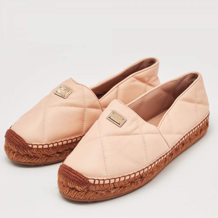 مملوكة مسبقًا Dolce & Gabbana Beige Leather Espadrille Flats Size 39