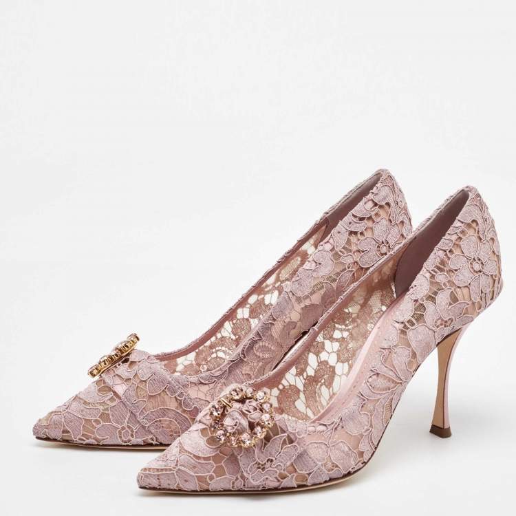 Pre Owned Dolce & Gabbana Light Pink Lace Crystal Buckle Pumps Size 40