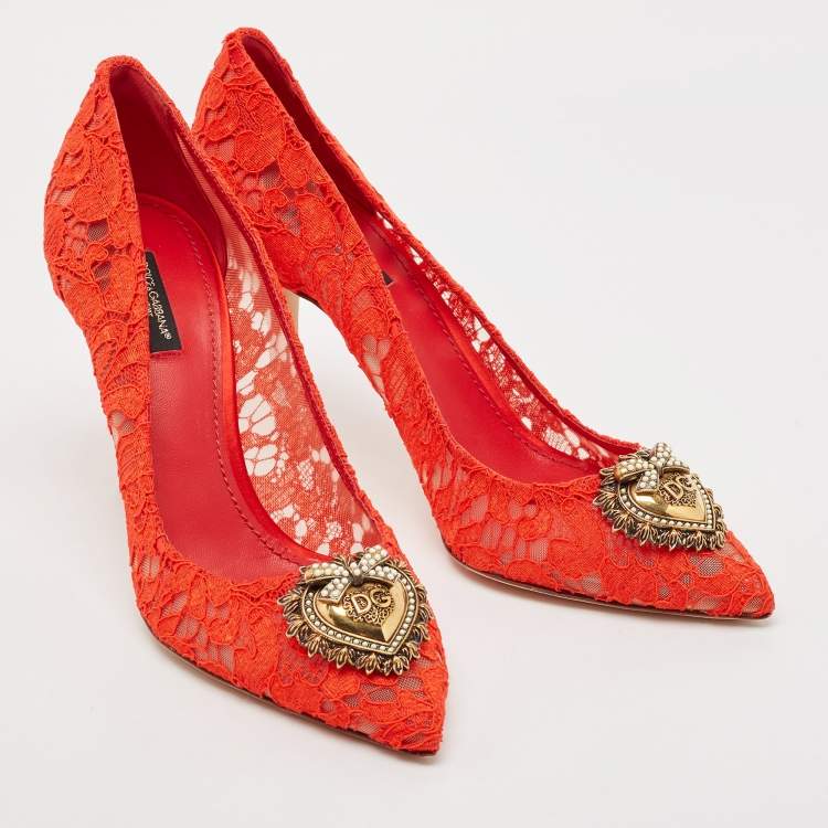Pre Owned Dolce & Gabbana Red Lace Devotion Pumps Size 40.5